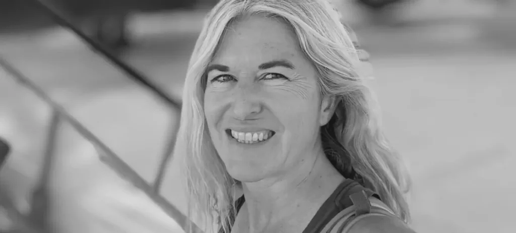portrait de l'auteur de ce site, consultante en communication et seo bilingue anglais, basee proche de sophia antipolis